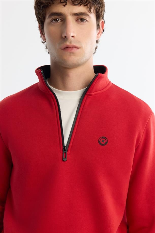 Kırmızı Dik Yaka Fermuarlı Şardonlu 3 İplik  Sweatshirt