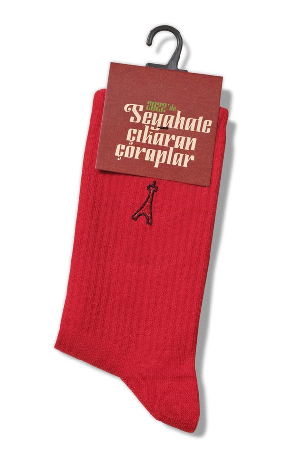 Kırmızı Nakışlı Soket Çorap