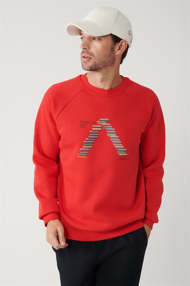 Kırmızı Şardonlu Kumaş Bisiklet Yaka Nakışlı Sweatshirt