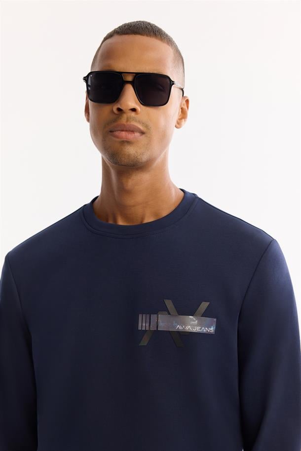 Lacivert Bisiklet Yaka Göğsü Hologram Baskı  İnterlok Sweatshirt