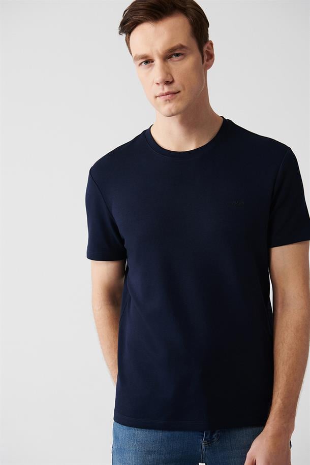 Lacivert Bisiklet Yaka Sırt ve Göğüsü Logo Baskılı T-shirt