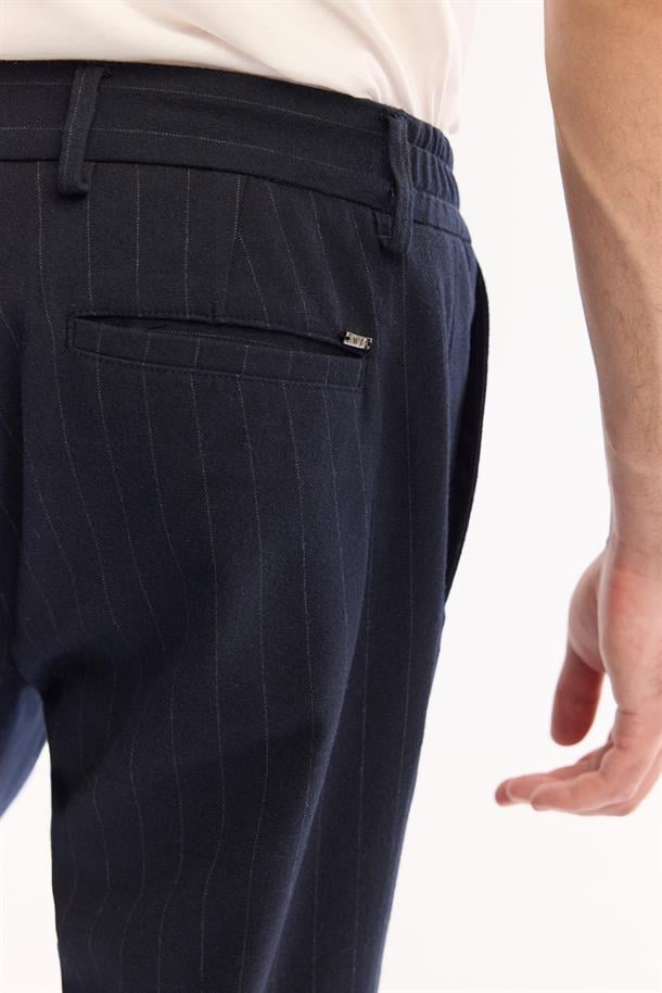Lacivert Çizgili Flanel Slim Fit Pantolon