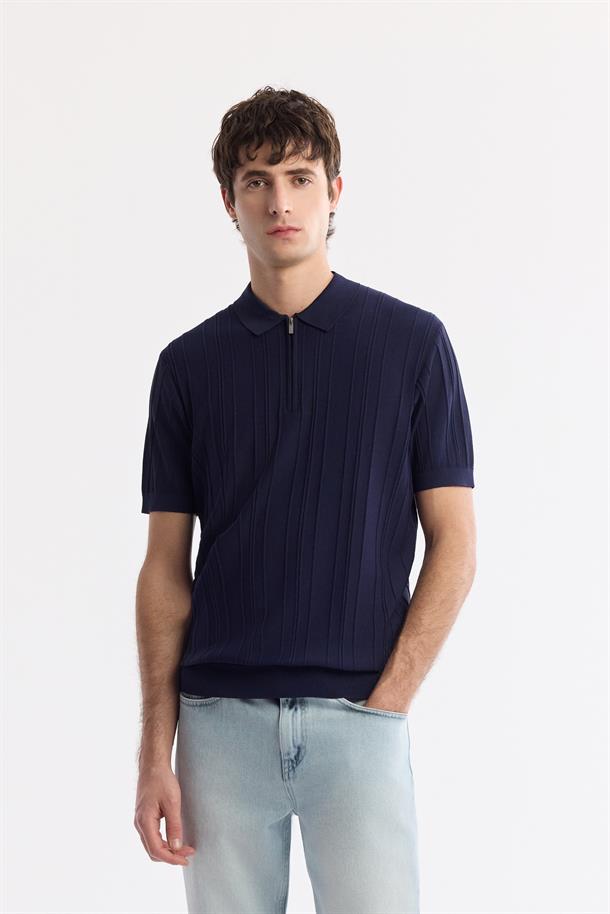 Lacivert Polo Yaka Fermuarlı Fitil Örgü Detaylı Rayon Triko T-shirt
