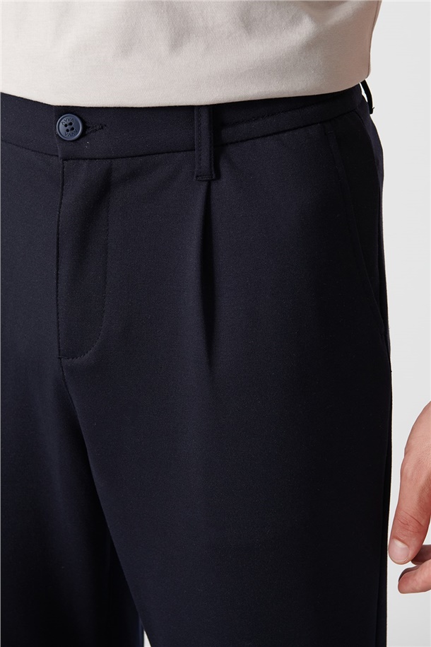 Lacivert Yandan Cepli Beli Lastikli Pile Detaylı Düz Relaxed Fit Örme Pantolon