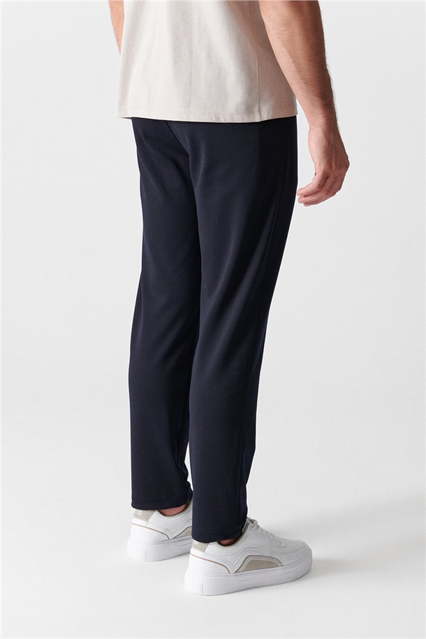 Lacivert Yandan Cepli Beli Lastikli Pile Detaylı Düz Relaxed Fit Örme Pantolon