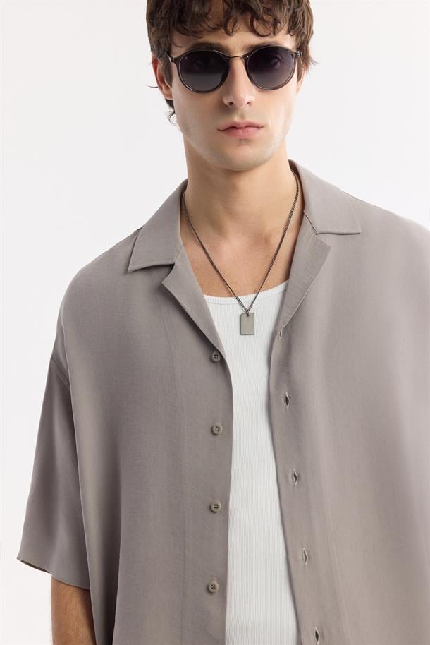 Nardo Gri Küba Yaka Modal Karışımlı Oversize Fit Kısa Kol Gömlek