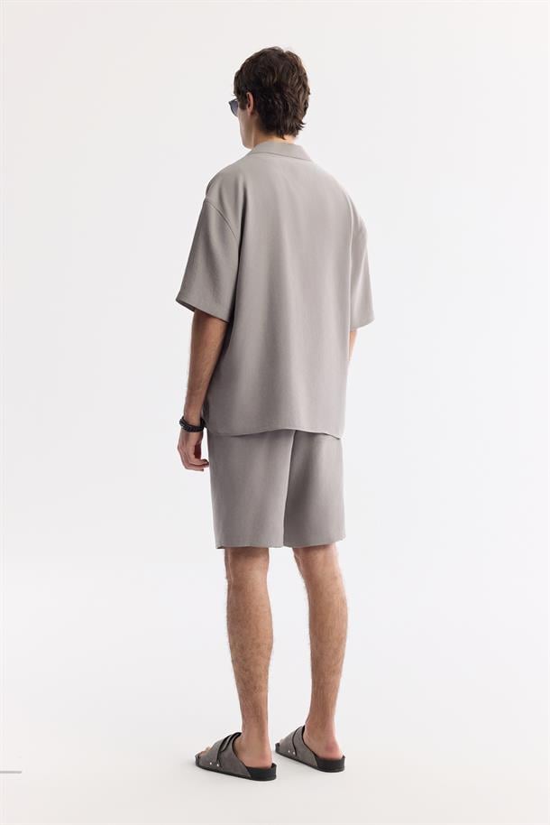 Nardo Gri Küba Yaka Modal Karışımlı Oversize Fit Kısa Kol Gömlek