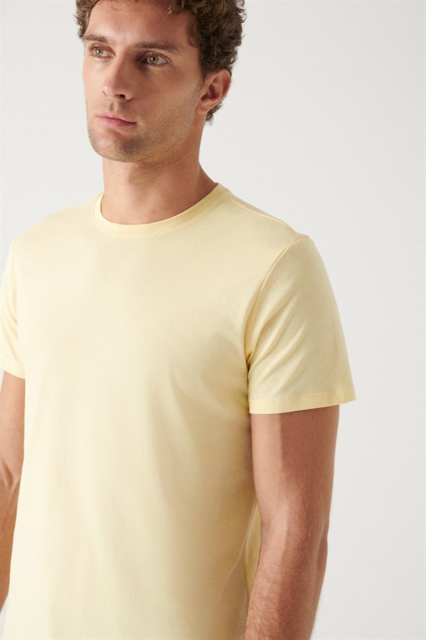 Sarı Bisiklet Yaka %100 Pamuk Basic T-Shirt