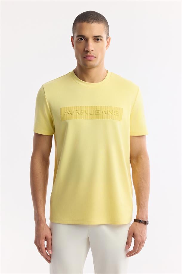 Sarı Bisiklet Yaka Enjeksiyon Baskılı İnterlok T-Shirt