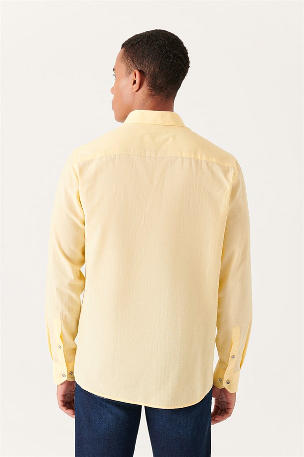 Sarı Düz Alttan Britli Yaka Regular Fit Uzun Kol Vual Gömlek