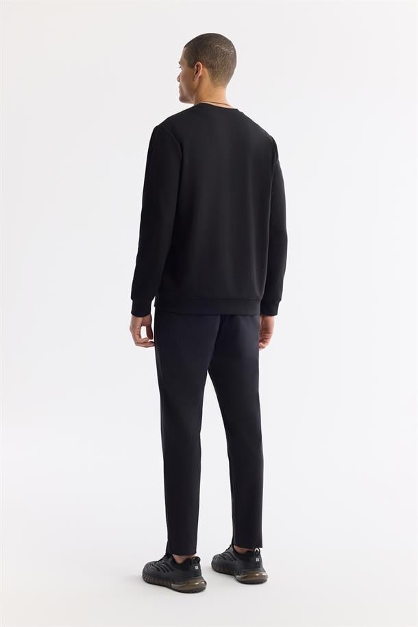 Siyah Bisiklet Yaka Baskılı İnterlok Sweatshirt