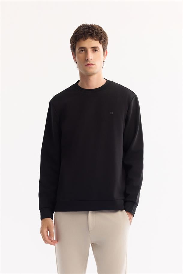 Siyah Bisiklet Yaka Fitil Ribana İnterlok  Sweatshirt
