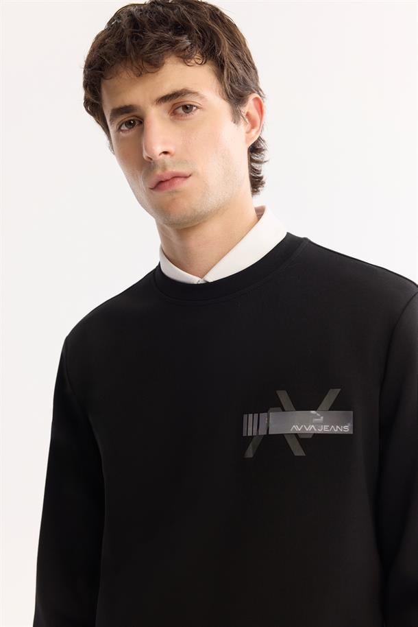 Siyah Bisiklet Yaka Göğsü Hologram Baskı  İnterlok Sweatshirt