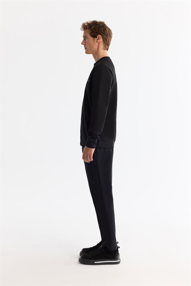 Black Crew Neck Printed Sweatshirt