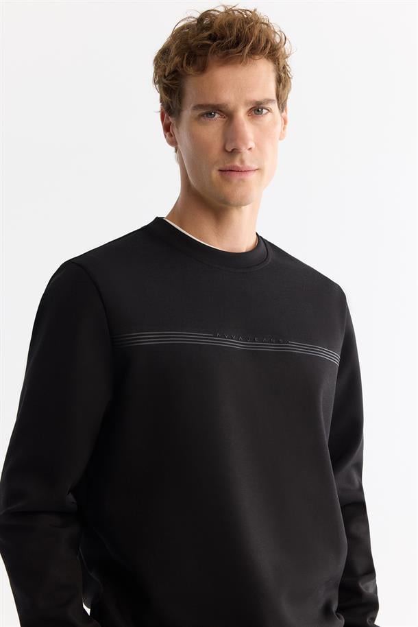 Black Crew Neck Printed Sweatshirt