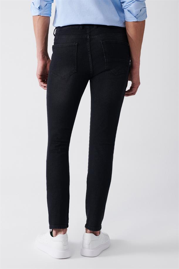 Siyah Düz Yıkamalı Likralı Slim Fit Jean Pantolon
