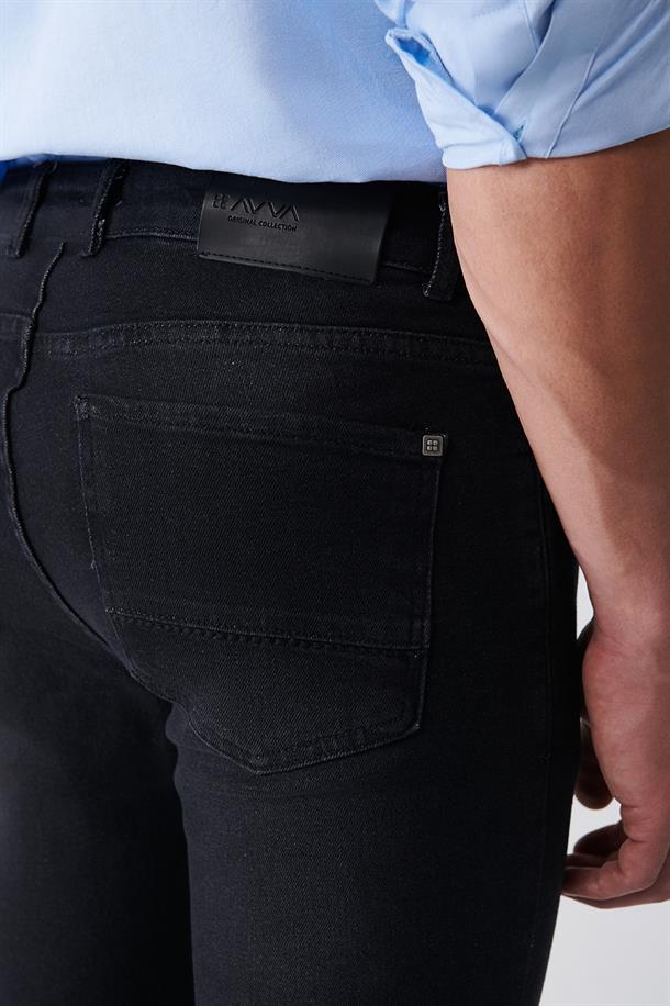 Siyah Düz Yıkamalı Likralı Slim Fit Jean Pantolon