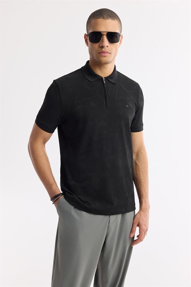Siyah Fermuarlı Polo Yaka Jakarlı T-Shirt