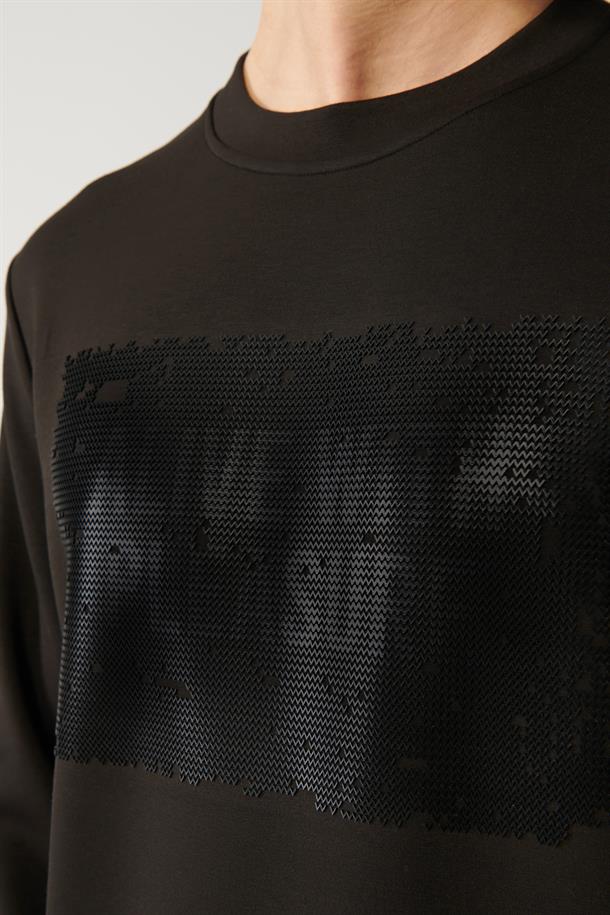 Siyah İnterlok Kumaş Bisiklet Yaka Baskılı Sweatshirt