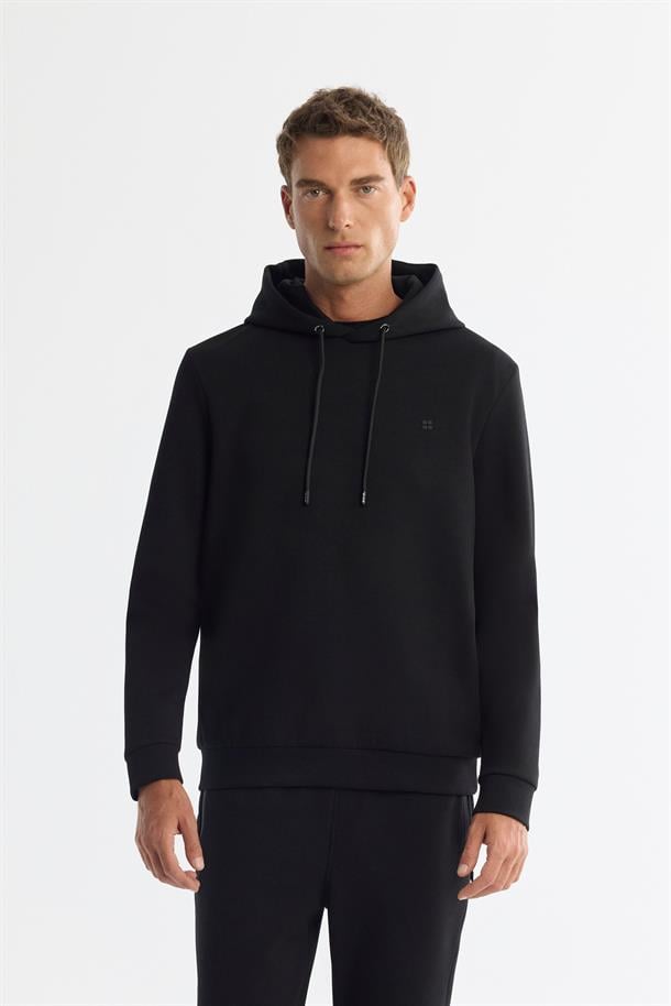Siyah Kapüşonlu Esnek Yumuşak Doku İnterlok Kumaş Sweatshirt