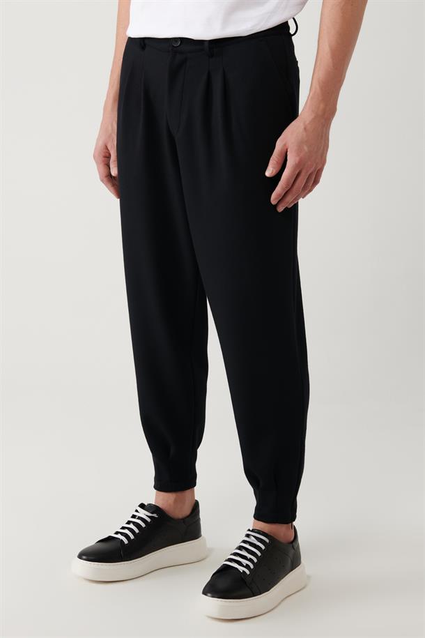 Siyah Klasik Bel Pileli Örme Smyrna Baggy Fit Pantolon