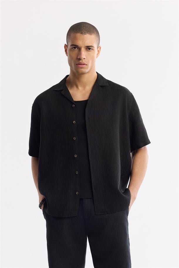 Siyah Küba Yaka %100 Keten Kısa Kol Rahat Kesim Oversize Fit Kısa Kol Gömlek