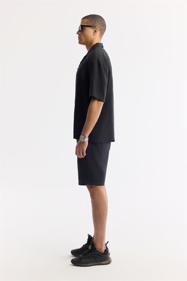 Siyah Küba Yaka Modal Karışımlı Oversize Fit Kısa Kol Gömlek