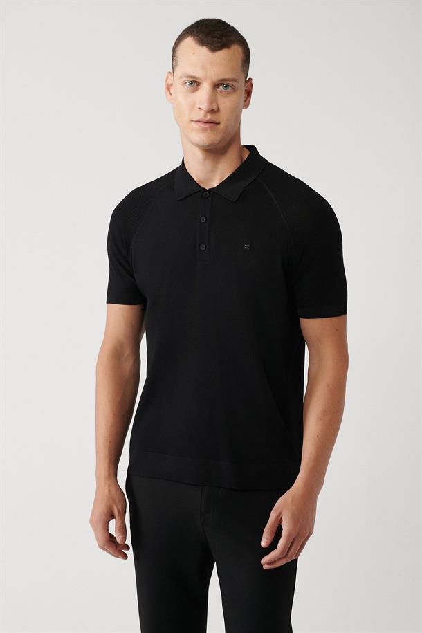 Siyah Polo Yaka Kolları Örgü Detaylı Regular Fit Standart Kesim Rayon Triko T-Shirt