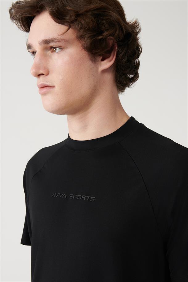 Siyah Soft Touch Göğüsü Baskı Detaylı Bisiklet Yaka Reglan Kol İnterlok T-shirt
