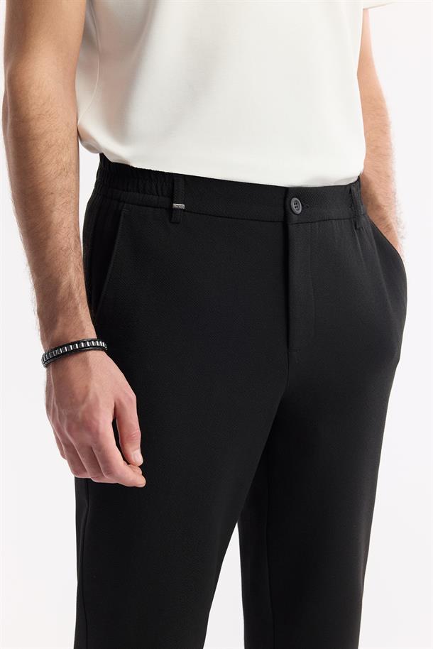 Siyah Yan Beli Lastikli Gofreli Chino Pantolon
