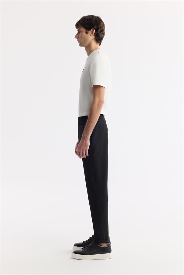 Siyah Yan Beli Lastikli Gofreli Chino Pantolon