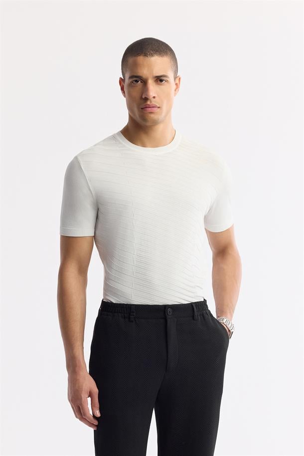 Siyah Yan Cepli Gofre Detaylı Bi Stretch Beli Lastikli Pantolon