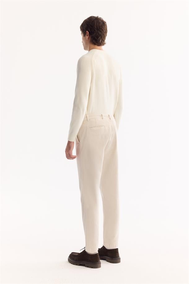 Taş Klasik Bel Kalın Fitilli Kadife Chino Garni Detaylı Relaxed Fit Pantolon