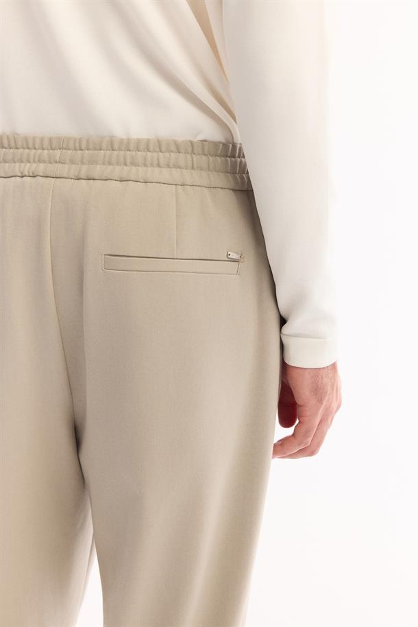 Taş Lastikli Beli Bağcıklı Jogger Pantolon