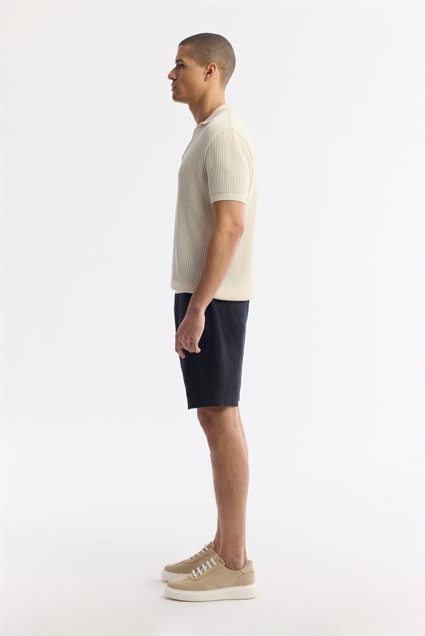 Bej Polo Yaka Düğmesiz Ajurlu Triko T-shirt