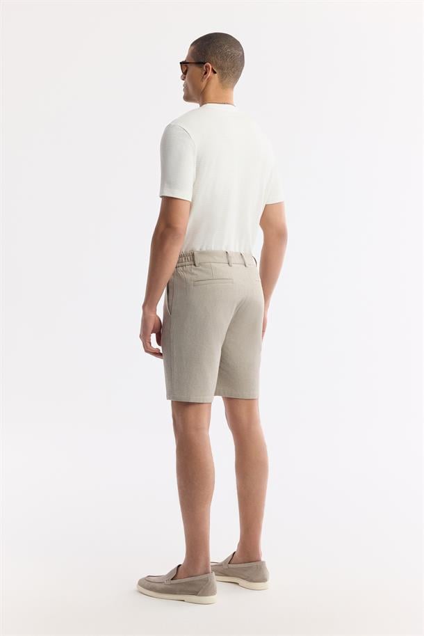 Bej Yanı Lastikli Gofreli Olympos Relaxed Fit Chino Şort