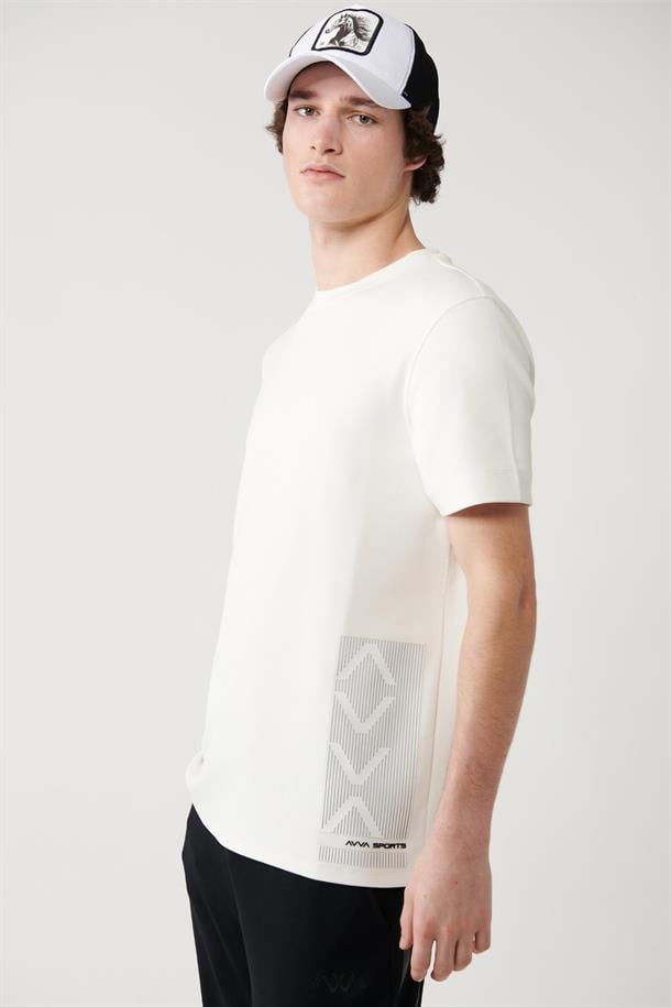 Beyaz Baskılı Bisiklet Yaka Soft Touch T-Shirt