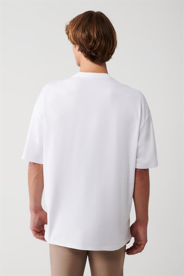 Beyaz Bisiklet Yaka Oversize T-shirt