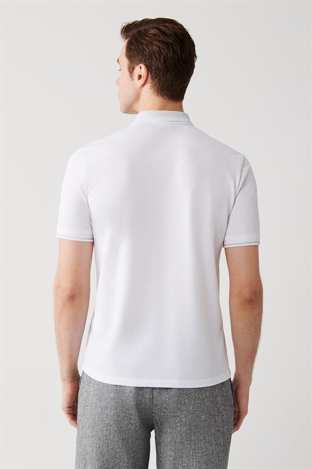 Beyaz Enine Çizglili Cepli  Polo Yaka T-shirt