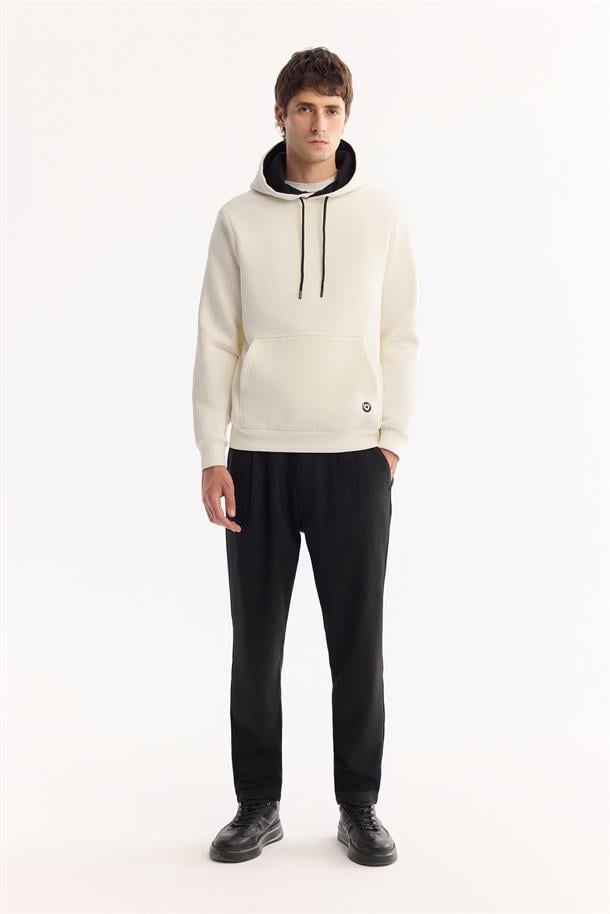 Beyaz Kapüşonlu 3 İplik Şardonlu Pamuklu Sweatshirt