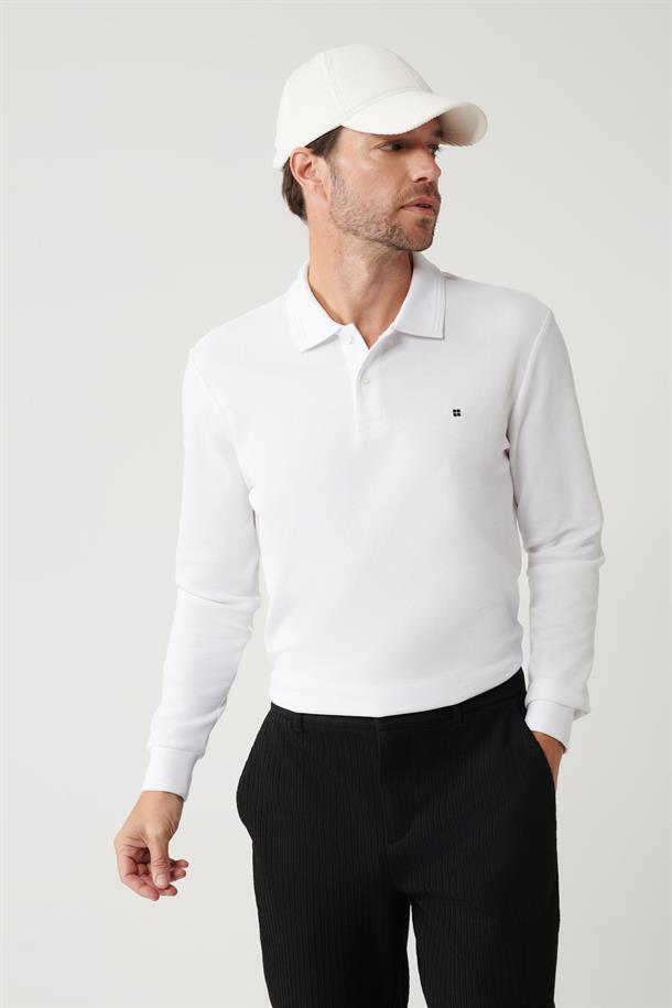 Beyaz Polo Yaka Düz Uzun Kol T-shirt