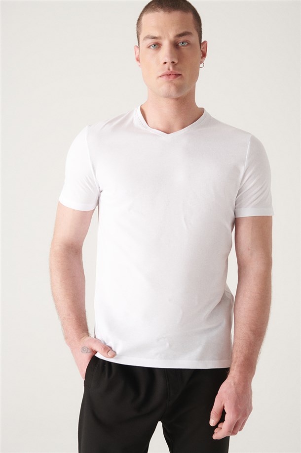 Beyaz V Yaka Düz T-Shirt