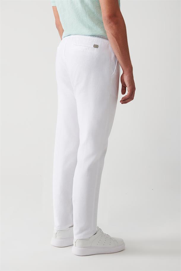 Beyaz Yandan Cepli Beli Lastikli Keten Dokulu Relaxed Fit Rahat Kesim Pantolon