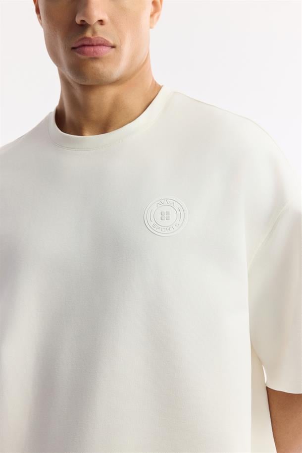 Ekru Bisiklet Yaka Oversize Aplike Baskı Detaylı 2'İplik T-Shirt