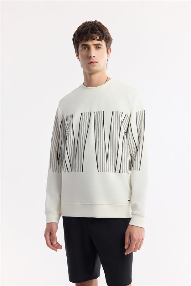 Ekru Bisiklet Yaka Silikon Transfer Baskılı İnterlok Sweatshirt