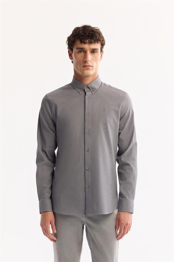 Gri Düğmeli Yaka Gofreli Çizgili Slim Fit Uzun Kol Gömlek