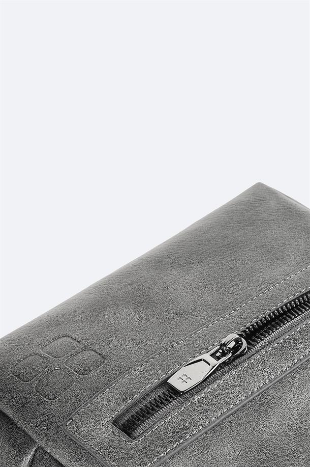 Grey Wash Bag