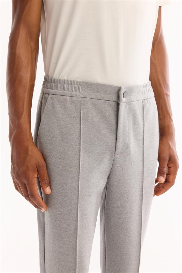 Gri Pamuklu Relaxed Fit Nervürlü Pantolon