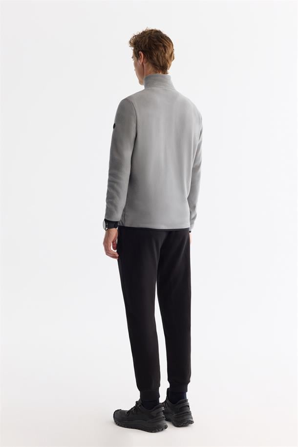 Gri Soğuğa Dayanıklı Yarım Fermuarlı Dik Yaka Polar Sweatshirt
