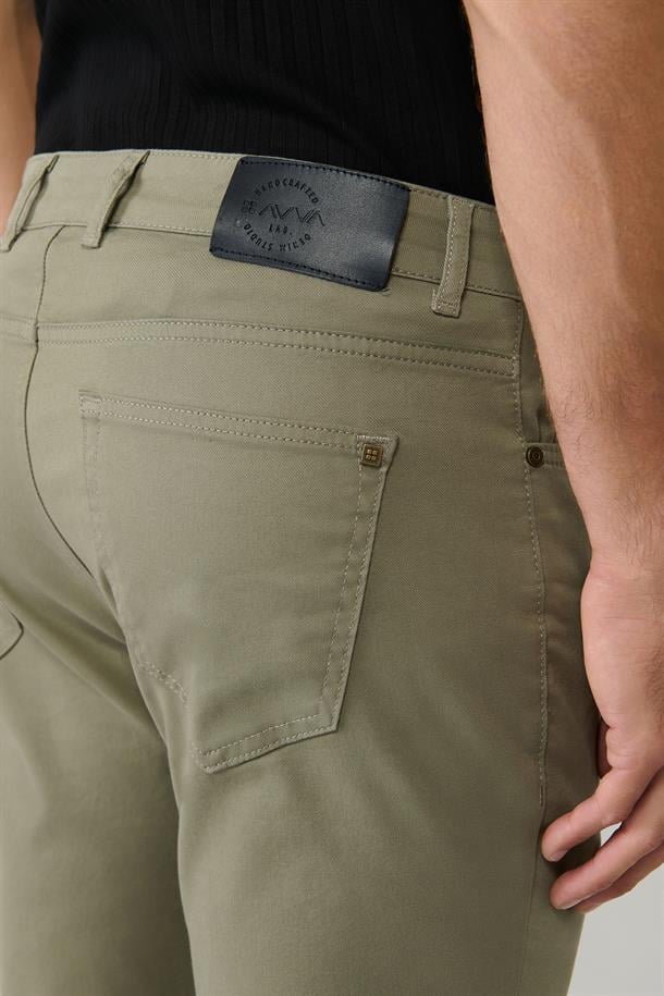 Haki Klasik Bel Armürlü Tensel Karışımlı 5 Cep Perge Slim Fit Pantolon